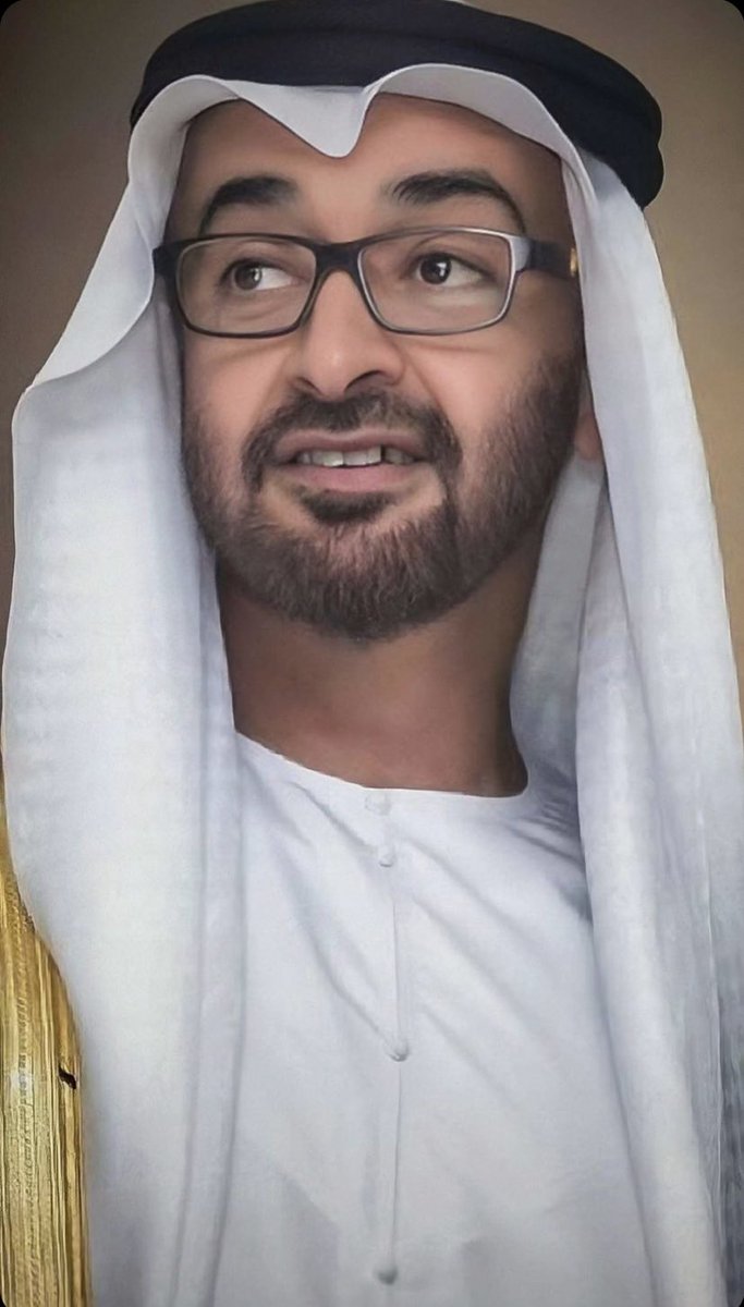 Tisumjojo's tweet photo. أجمل ما قيل في رئيس الدولة  .. حفظه الله ورعاه  .. 
الشرق الأوسط من شواطيه للبيد
يبرّكه كنّه يبرّك مطيّه .. 🇦🇪 https://t.co/47FtnGCzJY