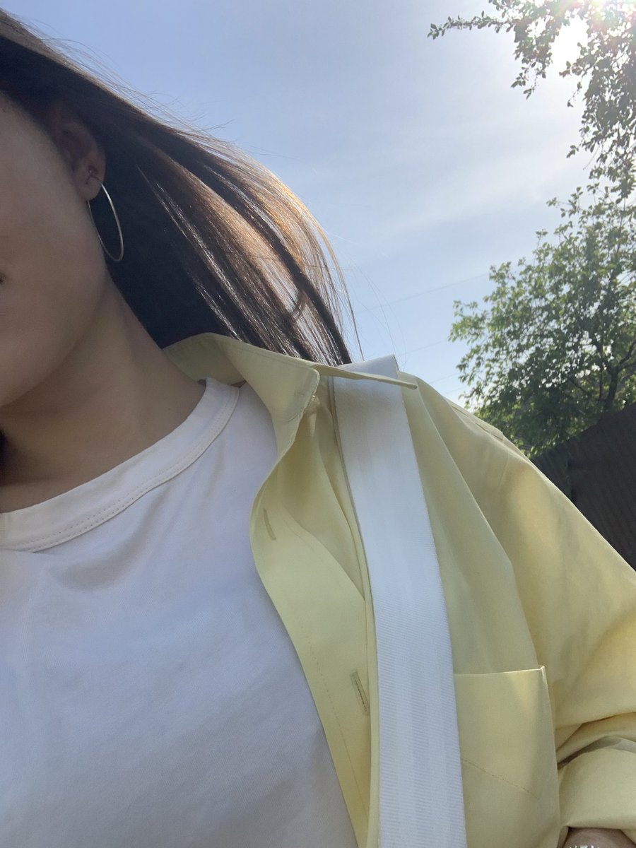 Marylin__4's tweet photo. Yellow https://t.co/Enbz9Qzfgw