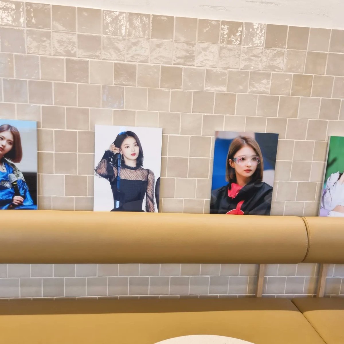zendong1015's tweet photo. #FALL_IN_YOU
#나경이와_함께할_여름의_첫시작
#프로미스나인 #이나경 #fromis_9
나경이 생일카페 롱브르378
이쁘고 사랑스럽게 꾸며주셔서 감사합니당👍🥰 잘보고 갑니당! https://t.co/fi4hPM9nSb