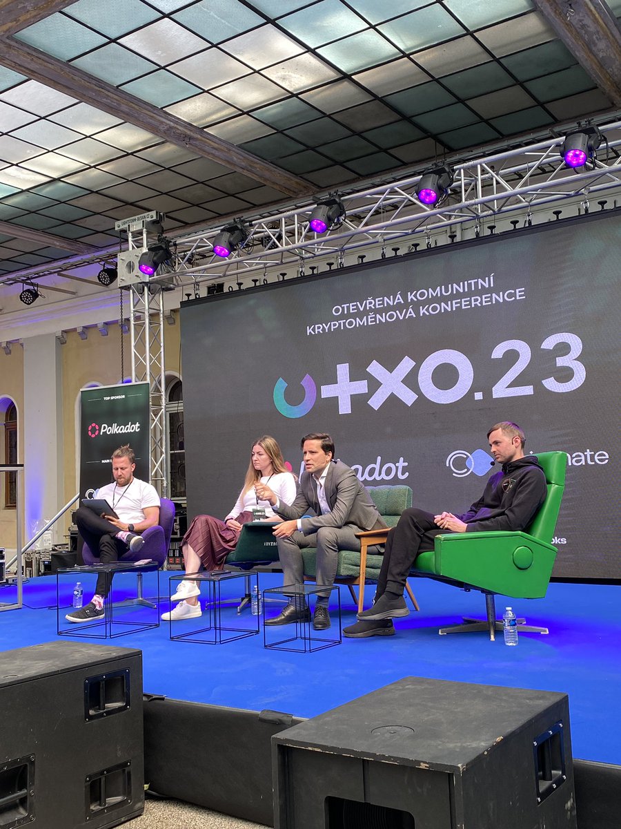 misacina's tweet photo. Prague Blockchain week kicked off. https://t.co/yLwNZvyGpo