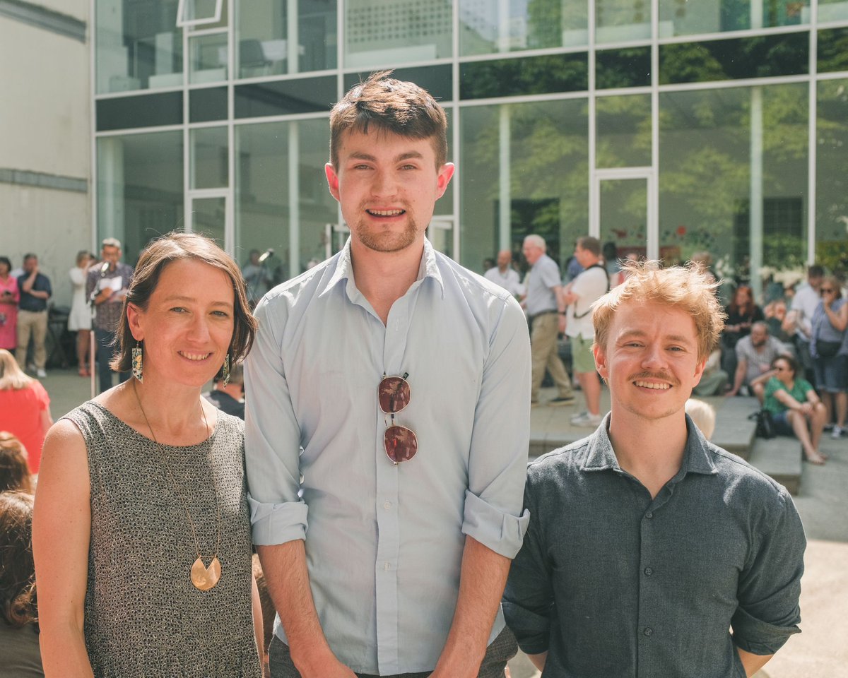 PiquantMedia's tweet photo. Congratulations to Conor O'Dwyer winner of Piquant's Creative Media Award! Well done on your short film! @TUS_ie @LSADatTUS @creativetechlit  @MuirdeBarra #graduateshowcase23 https://t.co/efWV3pCylc