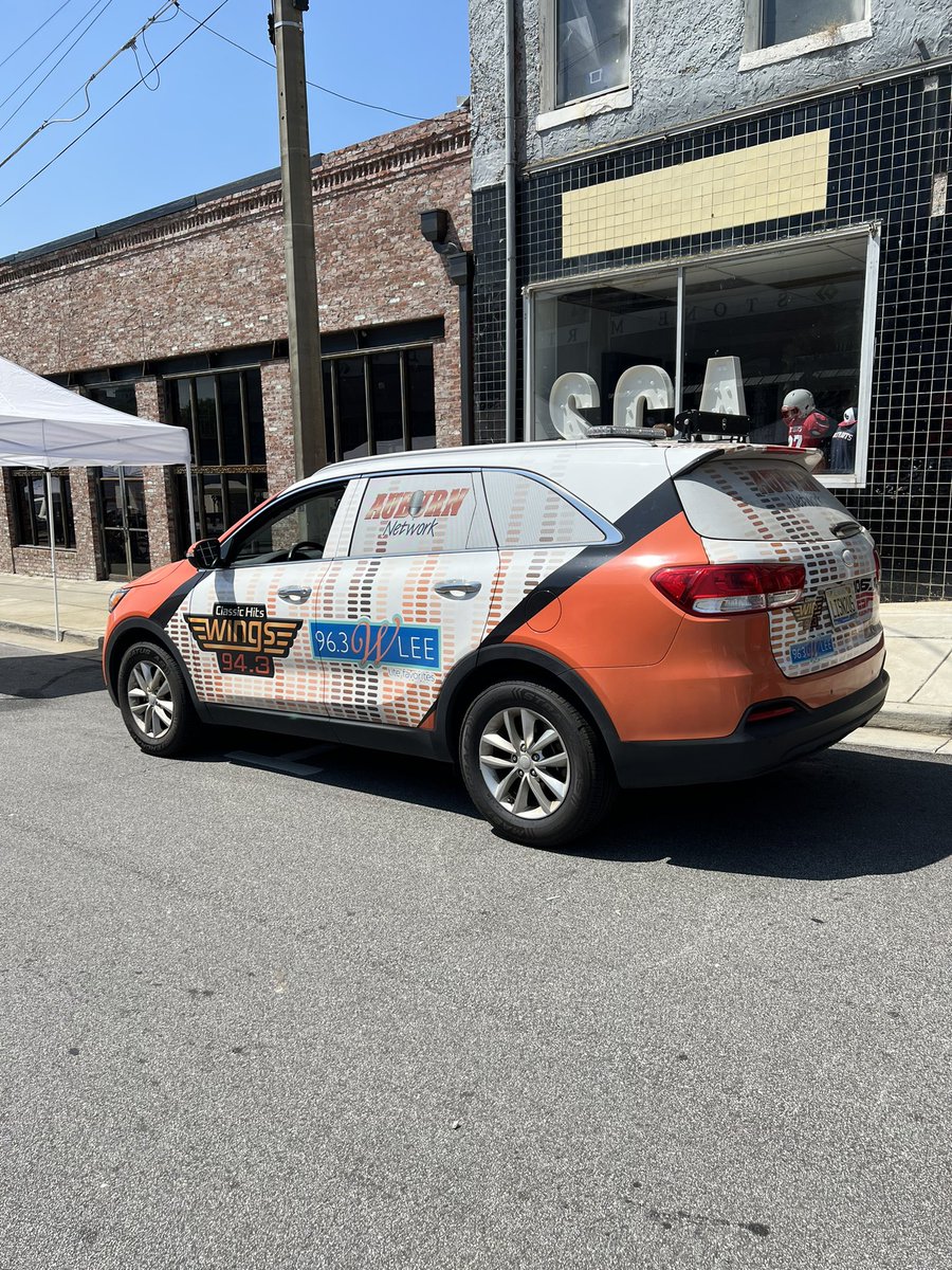 Wings 94.3 FM tweet media