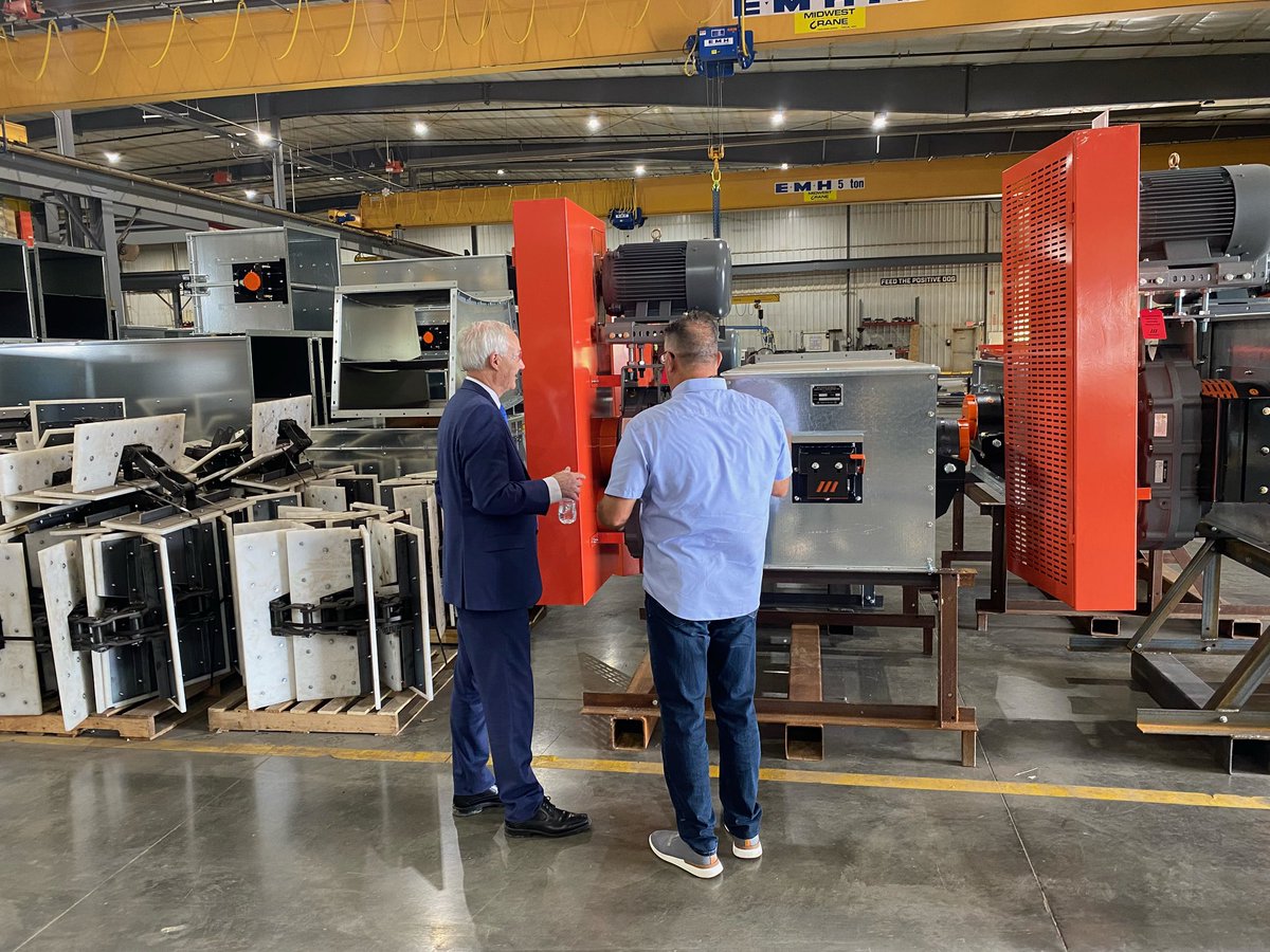 Gov. Asa Hutchinson tweet media