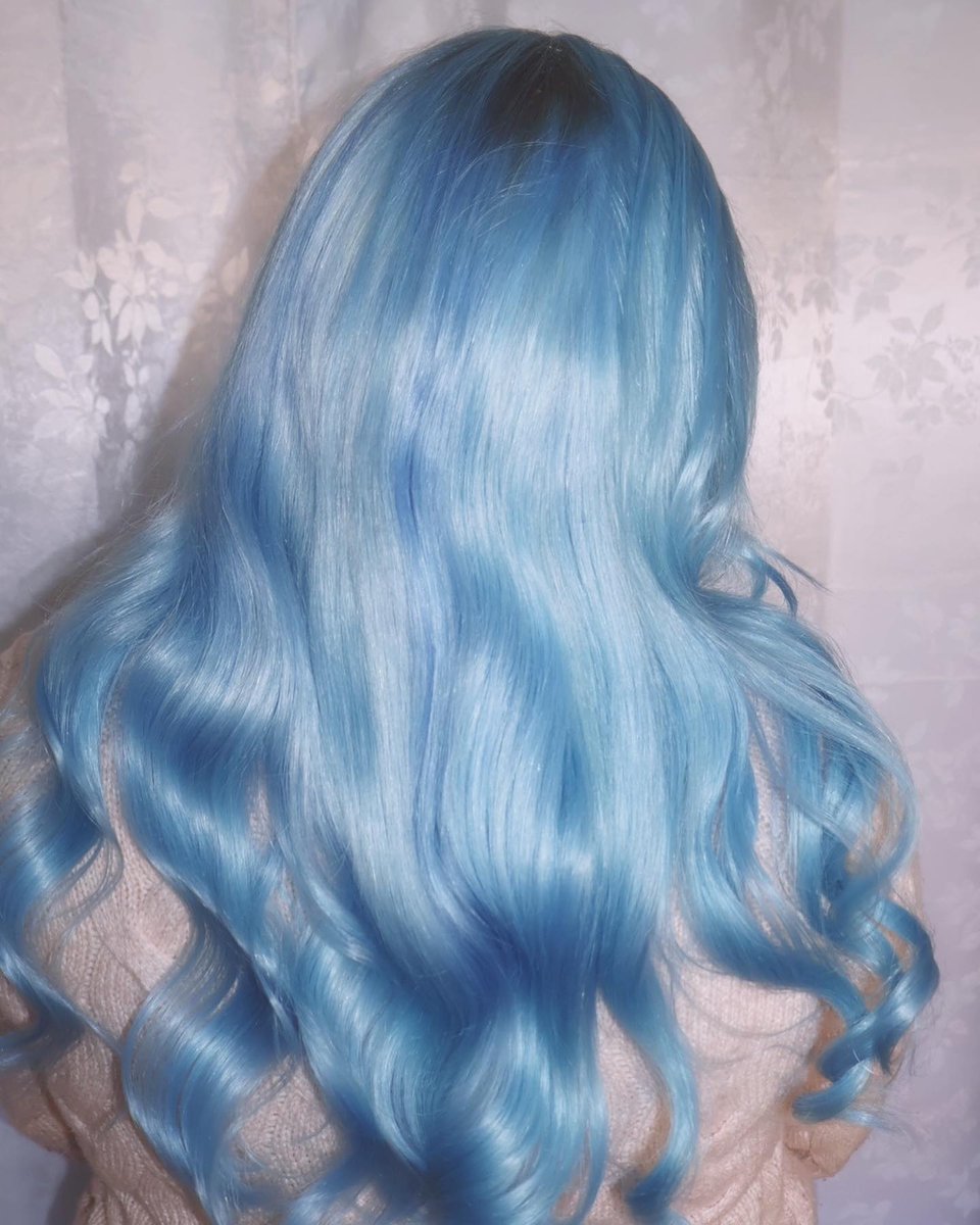 arcticfoxcolor's tweet photo. The perfect sky blue ๐ @cosmoxnani used Poseidon and Periwinkle โจ #AFposeidon #AFperiwinkle https://t.co/Ik7jk7K0fT