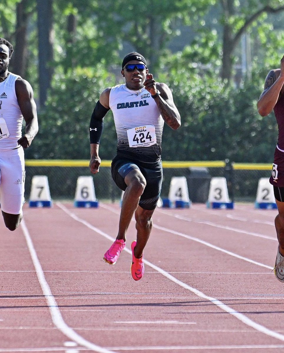GeeWilkins_'s tweet photo. Everything gone fall in place it take some time just stay consistent 🙇🏽‍♂️

Sophomore Year ✔️
Conference Finalists ✔️
New Pr’s 10.28 &amp; 21.18 ✔️ https://t.co/H0p47IaiXm