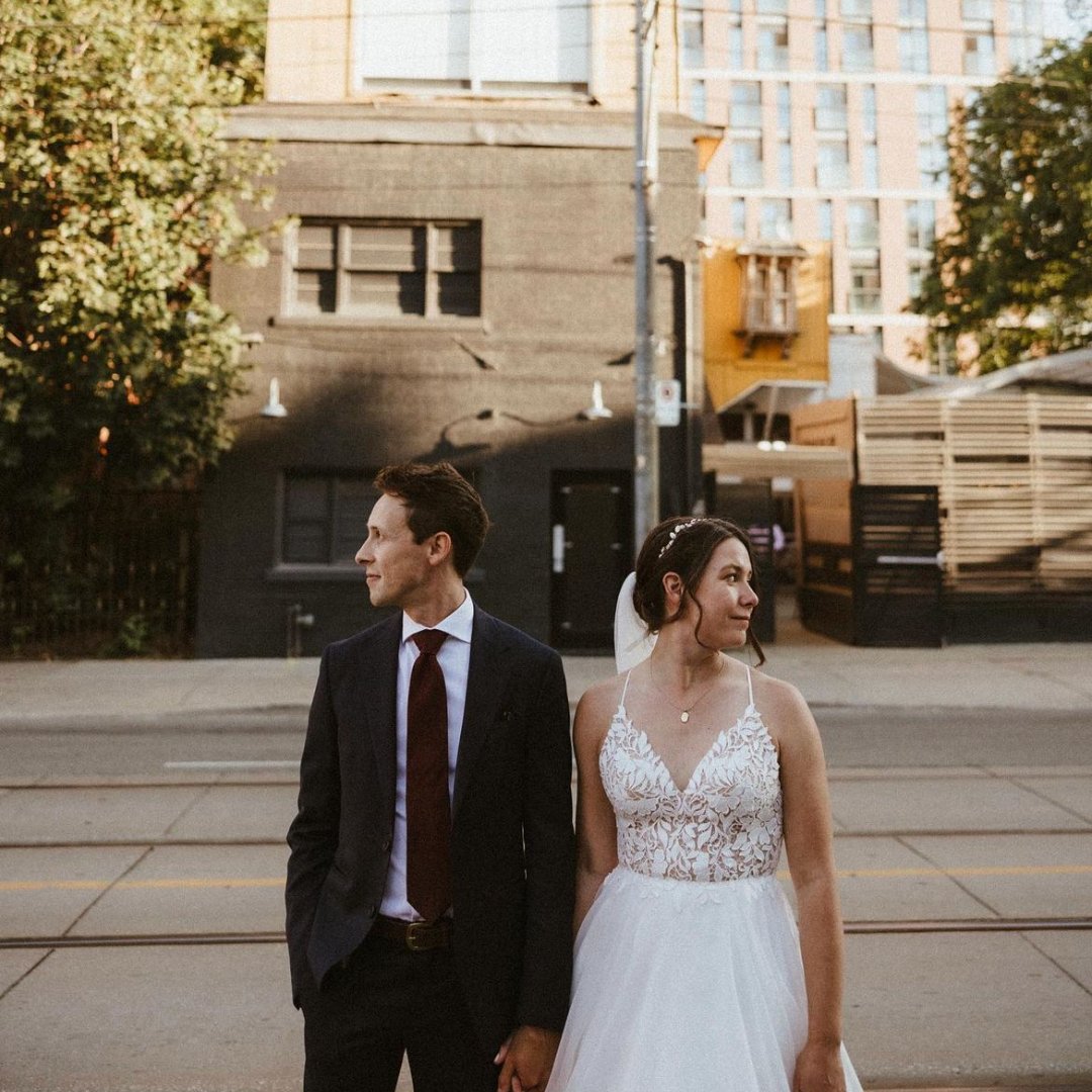 BerkeleyEventTO's tweet photo. Summer Lovin' 🌞 

We can't wait for another month of capturing your love stories. 

#torontoweddingvenues #berkeleyevents #berkeleyfieldhouse #torontowedding
#weddingplanning #weddingideas #weddinginspiration #weddingdecor #weddingseason #weddingvenues https://t.co/vHDx1InCw1