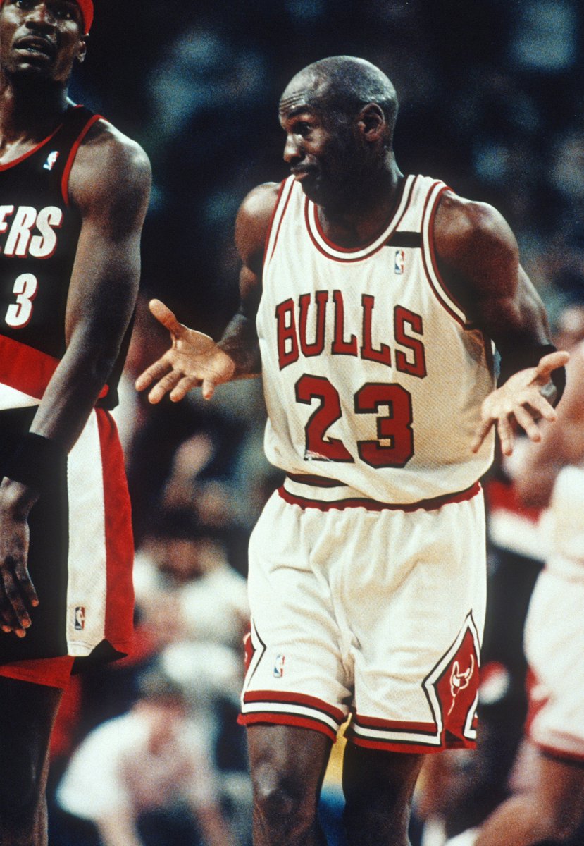 Scott Strazzante tweet media