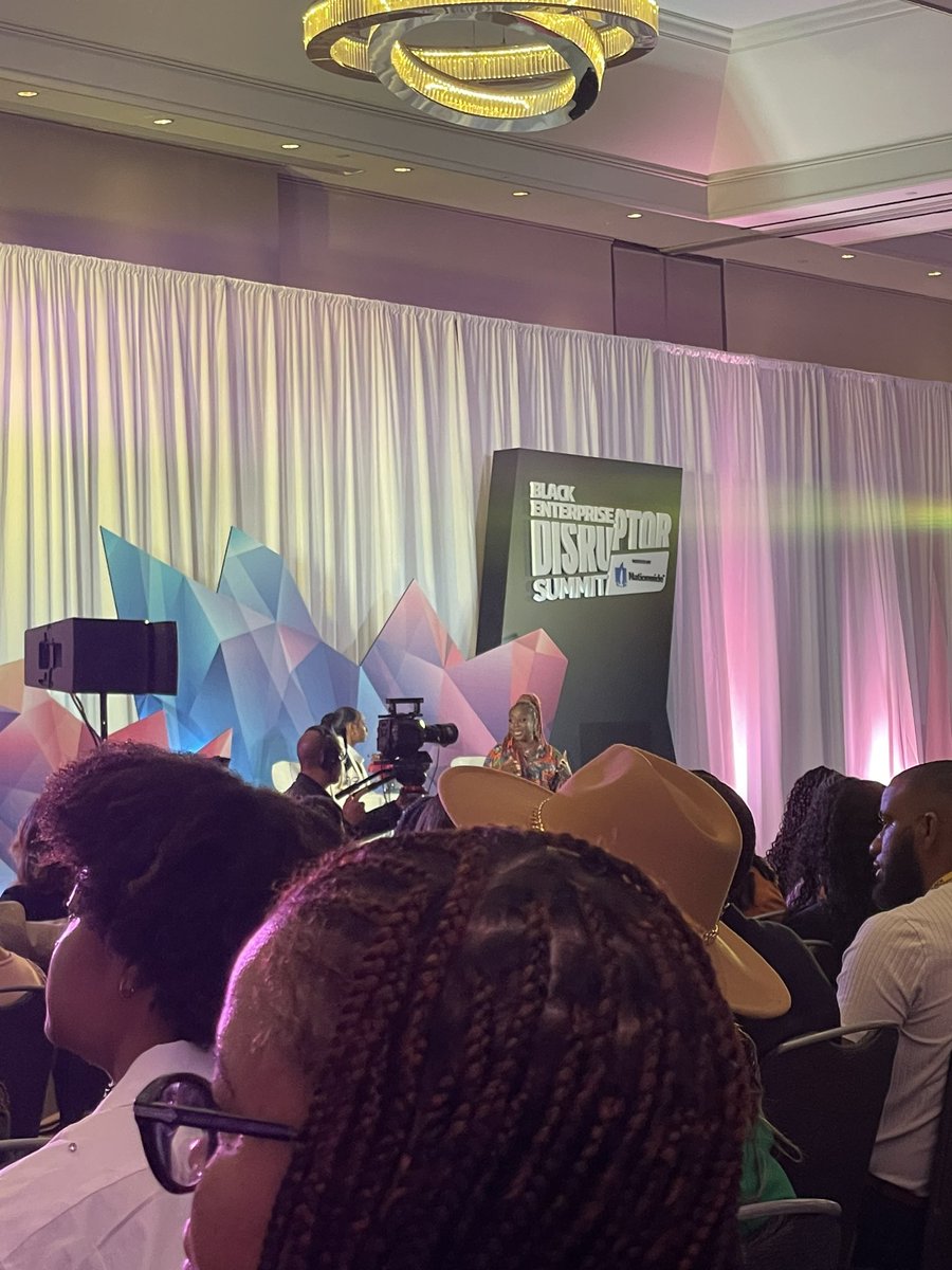 SMTPR_'s tweet photo. We love @blackenterprise ! Excited for today’s #DisruptorSummit 👏🏾 https://t.co/LXmmLJJ82d