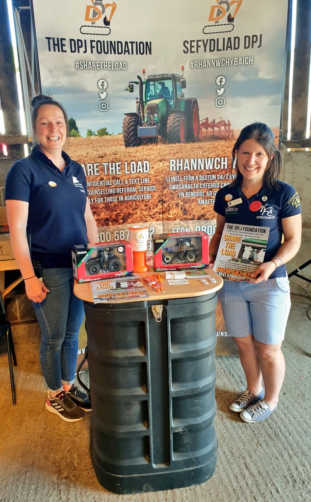 WmPowell2021's tweet photo. Fantastic response today to the @dpjfoundation stand at @Brecknockyfc #CountyRally. Special thanks to #Beth & #Leanne for all their help & to everyone who called by to show their support #ShareTheLoad #RhannwchYBaich #MentalHealthAwareness https://t.co/iiRKxPNg8K 📲 0800 587 4262 https://t.co/ky1YSvAYGT