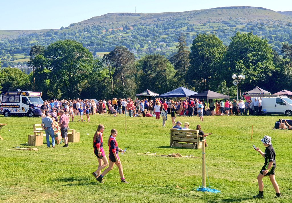 WmPowell2021's tweet photo. Fantastic response today to the @dpjfoundation stand at @Brecknockyfc #CountyRally. Special thanks to #Beth & #Leanne for all their help & to everyone who called by to show their support #ShareTheLoad #RhannwchYBaich #MentalHealthAwareness https://t.co/iiRKxPNg8K 📲 0800 587 4262 https://t.co/ky1YSvAYGT
