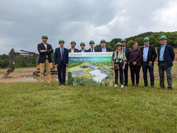 EmmanuelTremet's tweet photo. Pourquoi Interlab/@INTERSCIENCE_FR, fabricant de matériel de laboratoire dans la microbiologie, investit 10 M€ dans le #Cantal ?

https://t.co/uc3QynQ65a https://t.co/ynXiZem66R