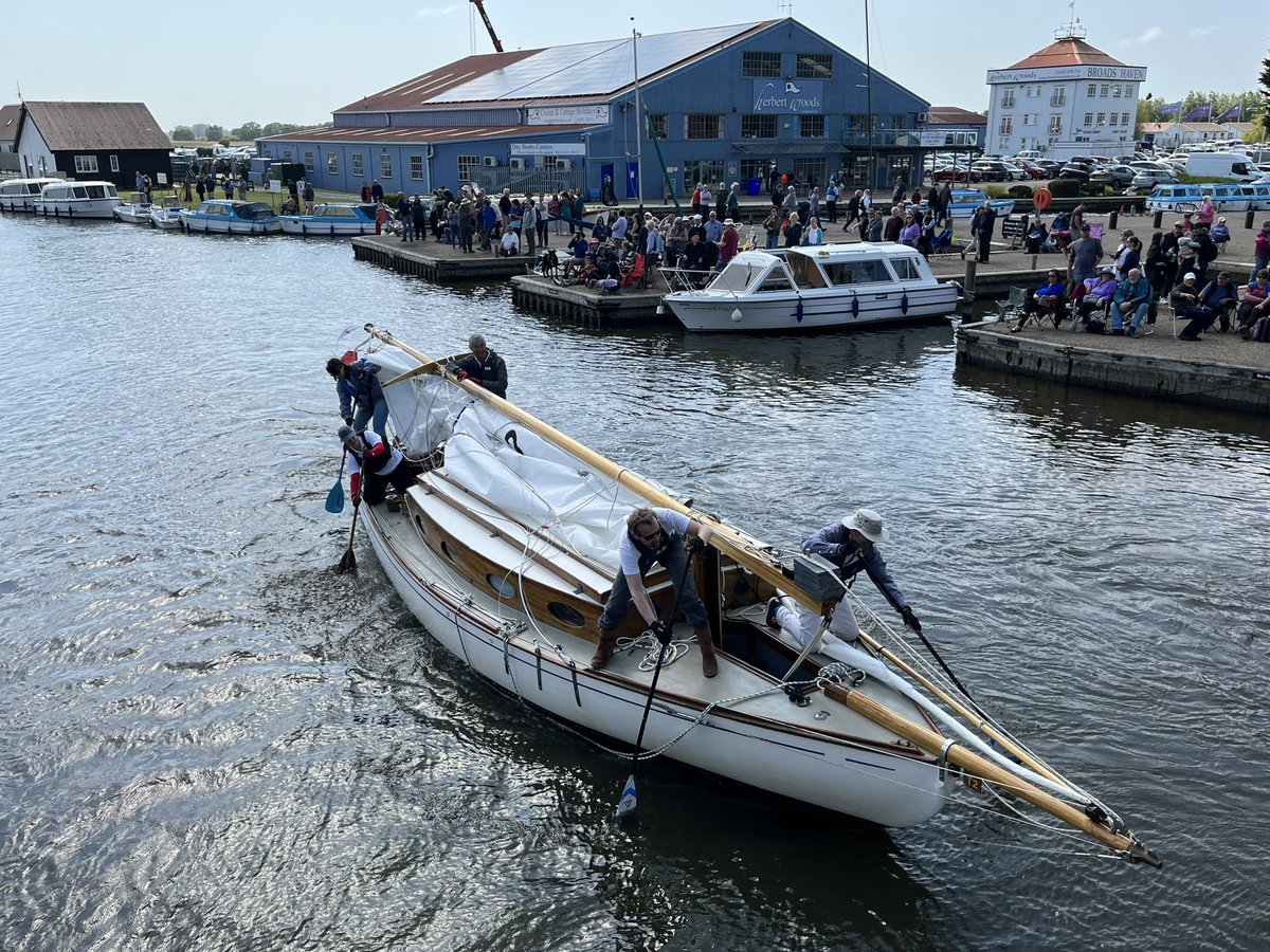 will_jackson's tweet image. All the action of  @threeriversrace from @Thurne_View in Potter Heigham. A 24-hour race with 100 boats - the “third toughest mass participation event in the UK” #3RR