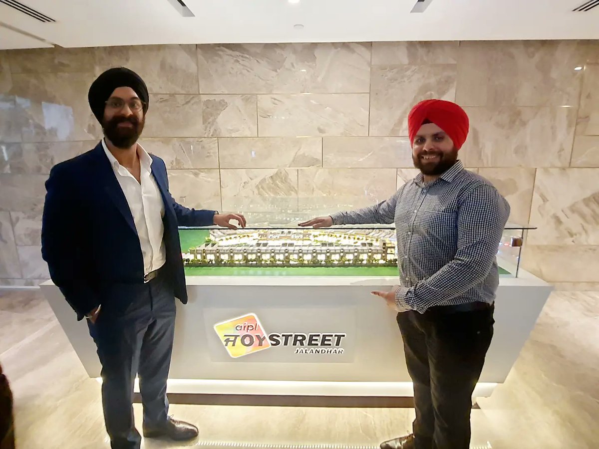 anikraheja's tweet image. The upcoming Signature Project of Jalandhar by AIPL.

Proud to be Associated as Channel Partner!

@raheja_estates 

#RealEstate #AIPL #Commercial #Leasing #AIPLJalandhar #RealEstateJalandhar #RahejaProperties #RahejaPropertiesJalandhar #Property #Realtor #Realty #Realtorlifestyle