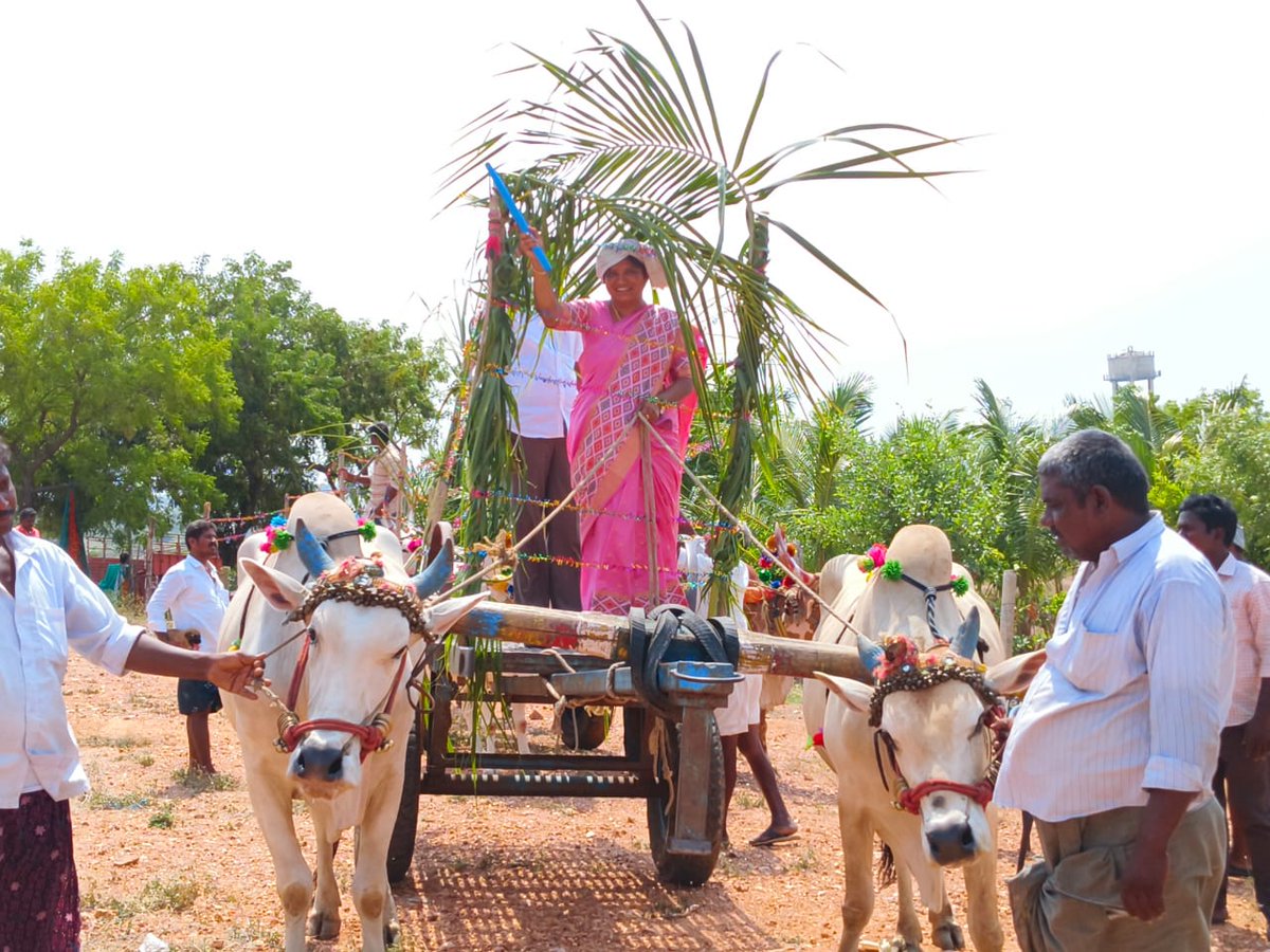 rs_karuna's tweet photo. Raitusamburaalu at waddepally municipality https://t.co/jRpT1IRMBx
