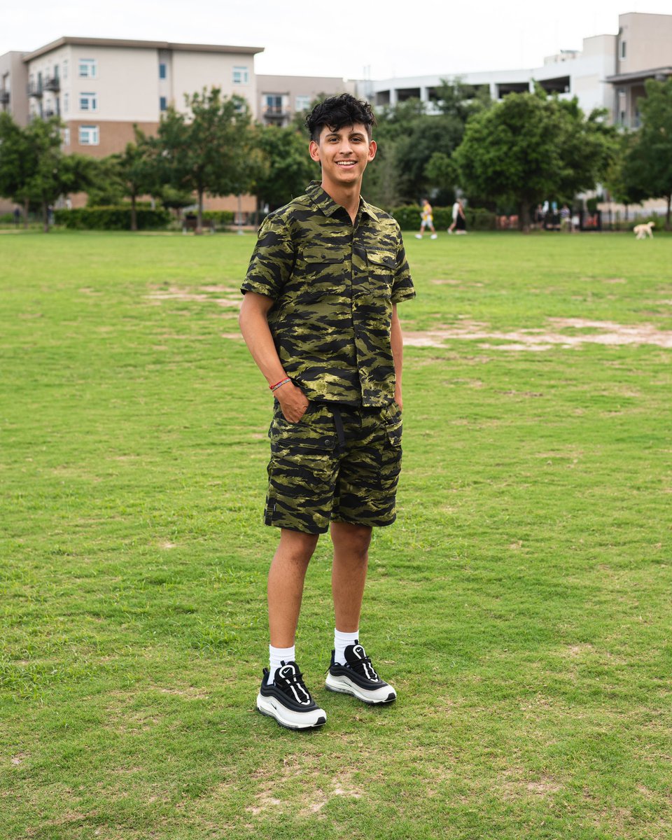 KickingItATX's tweet photo. New drops from @thehundreds 🍃

Available in store &amp; online. 

#kickingitatx #thehundreds #NIL #Austin #domainnorthside https://t.co/kMsyZdSbZS