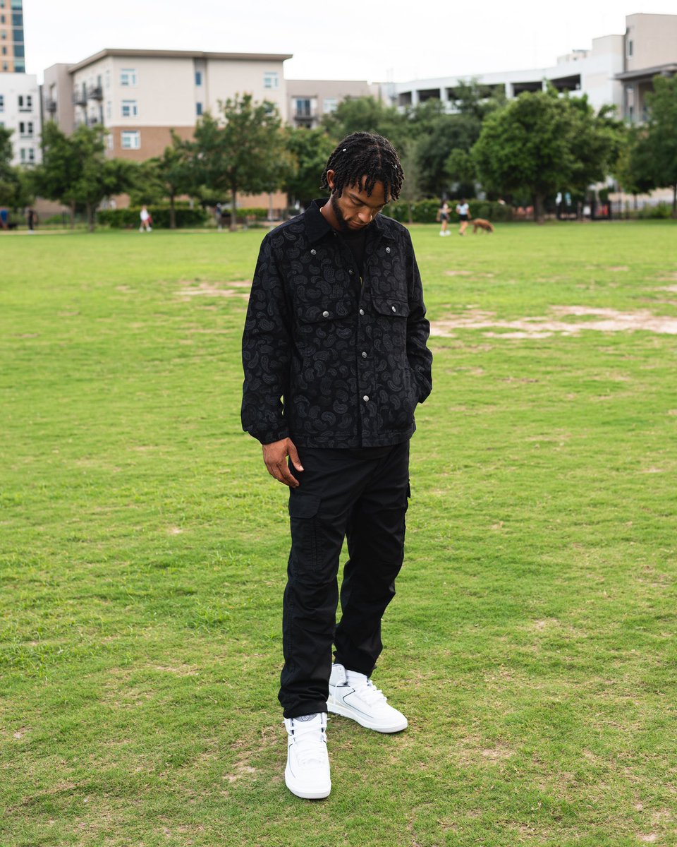 KickingItATX's tweet photo. New drops from @thehundreds 🍃

Available in store &amp; online. 

#kickingitatx #thehundreds #NIL #Austin #domainnorthside https://t.co/kMsyZdSbZS