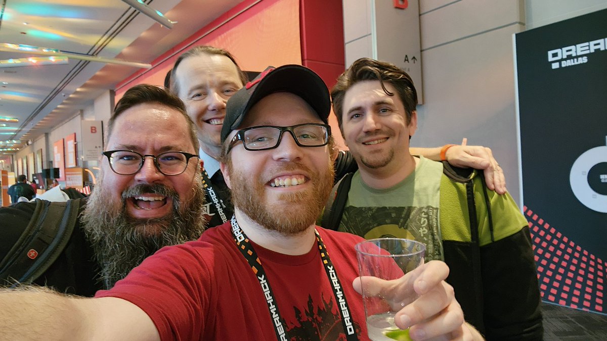 Andrew Hulshult tweet media