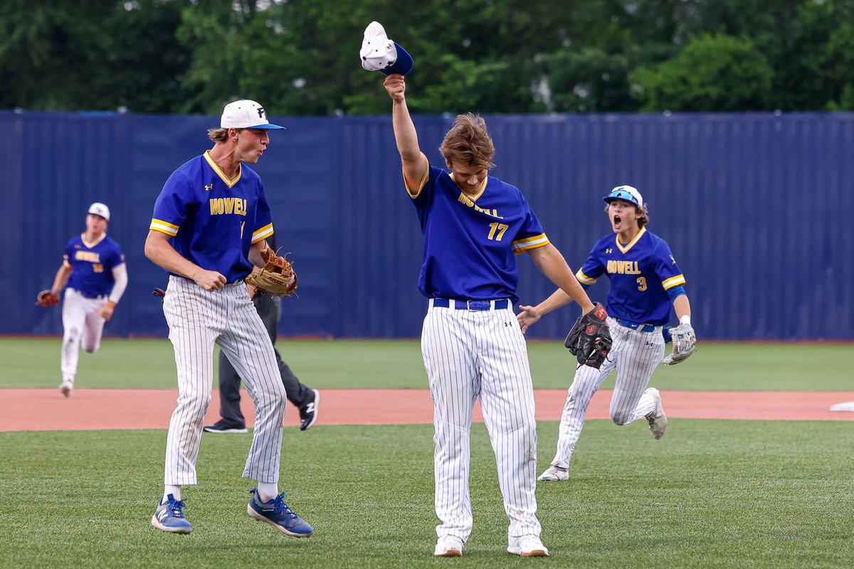 NateLatsch's tweet photo. STORY/VIDEO: Francis Howell hold off furious Jackson comeback attempt in seventh inning to win @MSHSAAOrg Class 6 semifinal and earn berth in title game on Saturday night. 

https://t.co/Cae4kNPk6Q https://t.co/ggzw1tCjjD