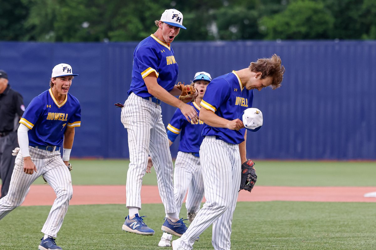 NateLatsch's tweet photo. STORY/VIDEO: Francis Howell hold off furious Jackson comeback attempt in seventh inning to win @MSHSAAOrg Class 6 semifinal and earn berth in title game on Saturday night. 

https://t.co/Cae4kNPk6Q https://t.co/ggzw1tCjjD