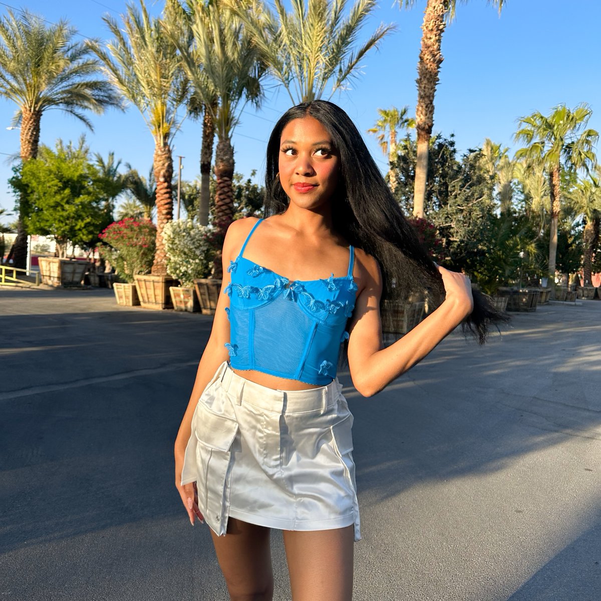 Forever21's tweet image. Summer Chillin' in Cargos &amp;amp; Corsets with @pattiya ☀️✨⁠
⁠
Head to our website + shop NEW ARRIVALS to get the looks🔥 #cargos #cargoskirts #corsets #summeroutfitideas