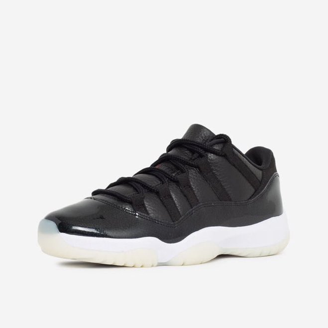 snkr_twitr's tweet photo. AD: Jordan Retro 11 Low ‘72-10’

SnipesUSA https://t.co/yrtL0vN32x https://t.co/RLdV9x6AW8