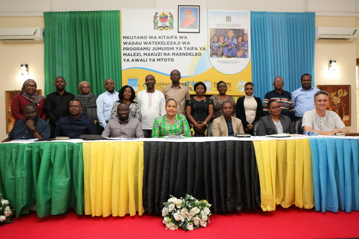 ECDNETWORK's tweet image. Tanzania ECD Network's Executive Director, @KibwanaMwajuma, is giving highlights of the Network's coordination and work with the government of Tanzania in supporting the implementation of the National Multi-Sectoral Early Childhood Development Programme. #Mtoto kwanza Project