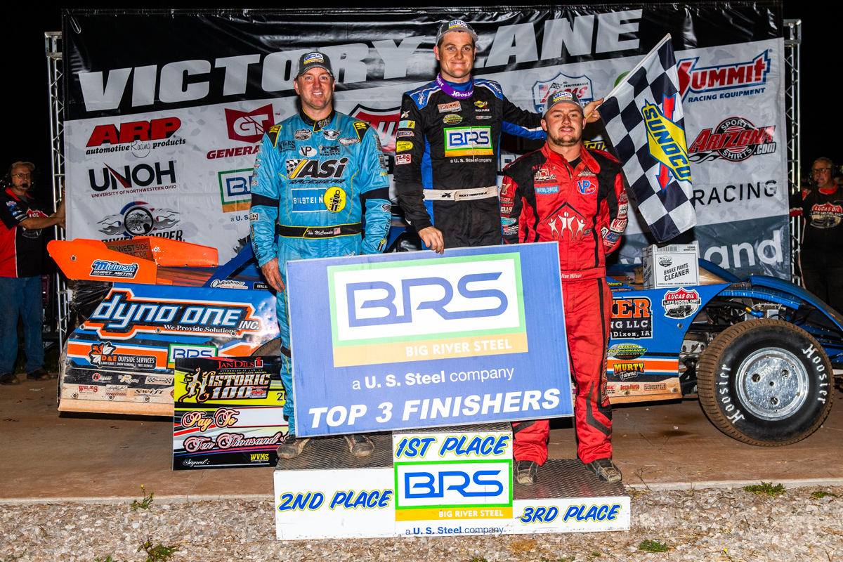 RacingProMedia's tweet photo. Ricky Thornton Jr. went from third to first on the 20th lap of the 30-lap main event on Friday night at West Virginia Motor Speedway โ earning his sixth Lucas Oil Late Model Dirt Series win of the season.
#RickyThorntonJr #TimMcCreadie #DaultonWilson #LucasOil #LateModel #Dirt #Racing #Winner #Historic100 #WestVirginiaMotorSpeedway #WestVirginia
https://t.co/8JhRs1fHOp