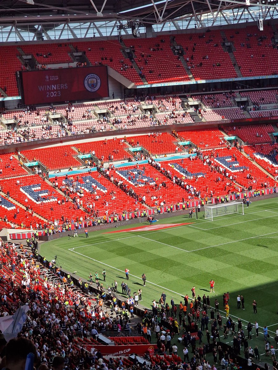 dmmcfc's tweet photo. Empty seats!!!!!! https://t.co/nWRvbHHj9R