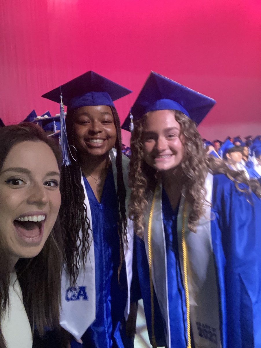 Class of 2023! Congratulations 🎉 You’ll all always hold a special place in my 💙! I can’t wait to see what you do next.