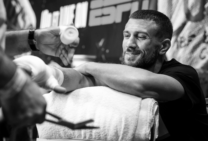 BoxingScene.com tweet media
