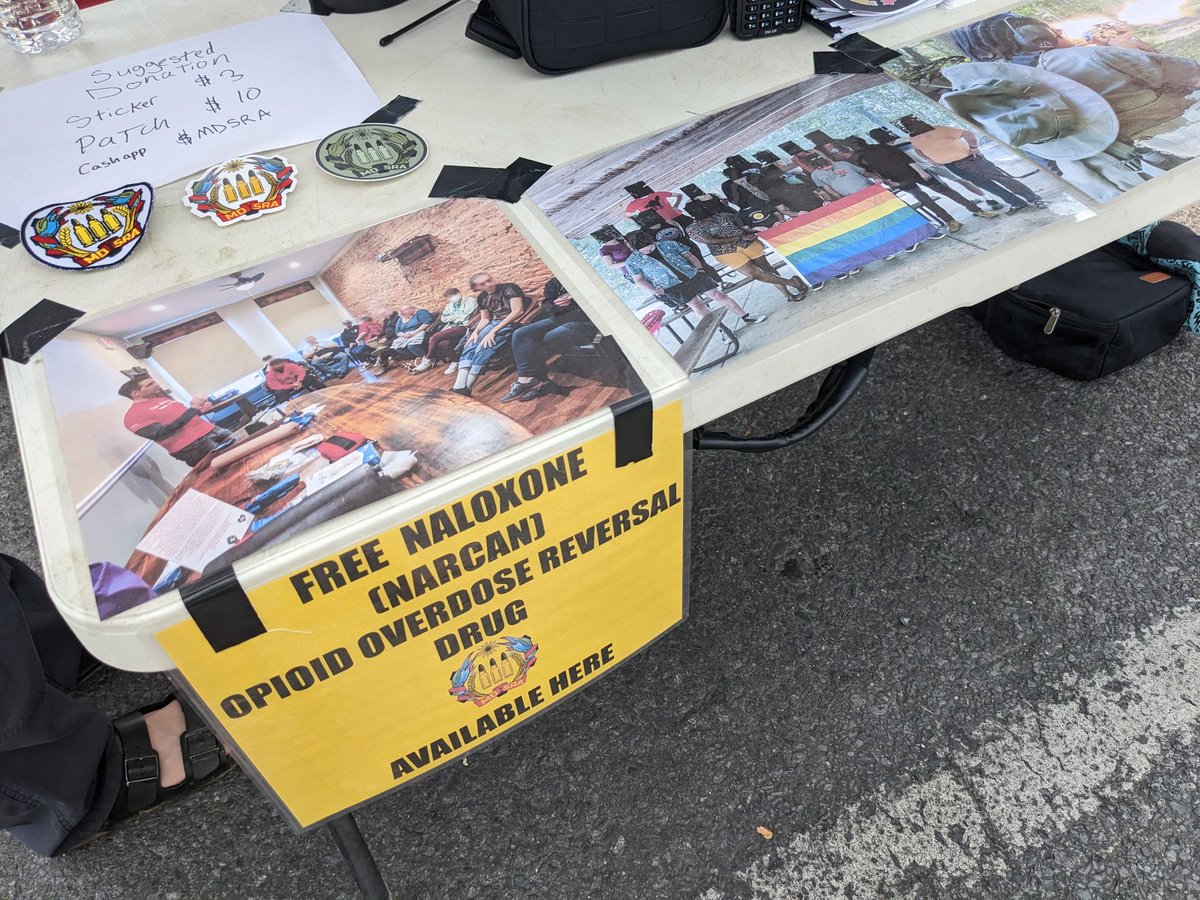 maryland_sra's tweet photo. 20th and Charles!
#BaltimoreTransPride #pridemonth #Baltimore #SocialistRifleAssociation #MDSRA https://t.co/AZjWrAbOcF