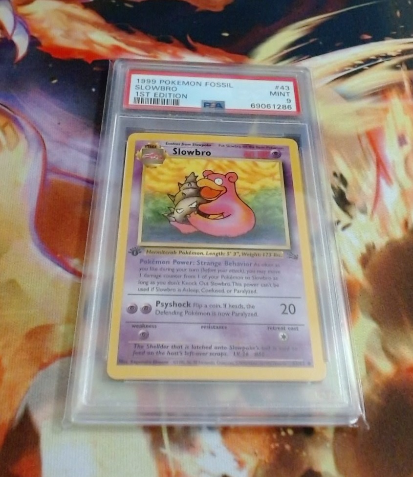 AverageAim's tweet image. I can't believe I won this Pokemon Card Giveaway.
My very first slab ever!  Thank you @PokeCuzTCG 
Go give this man a follow everyone!
