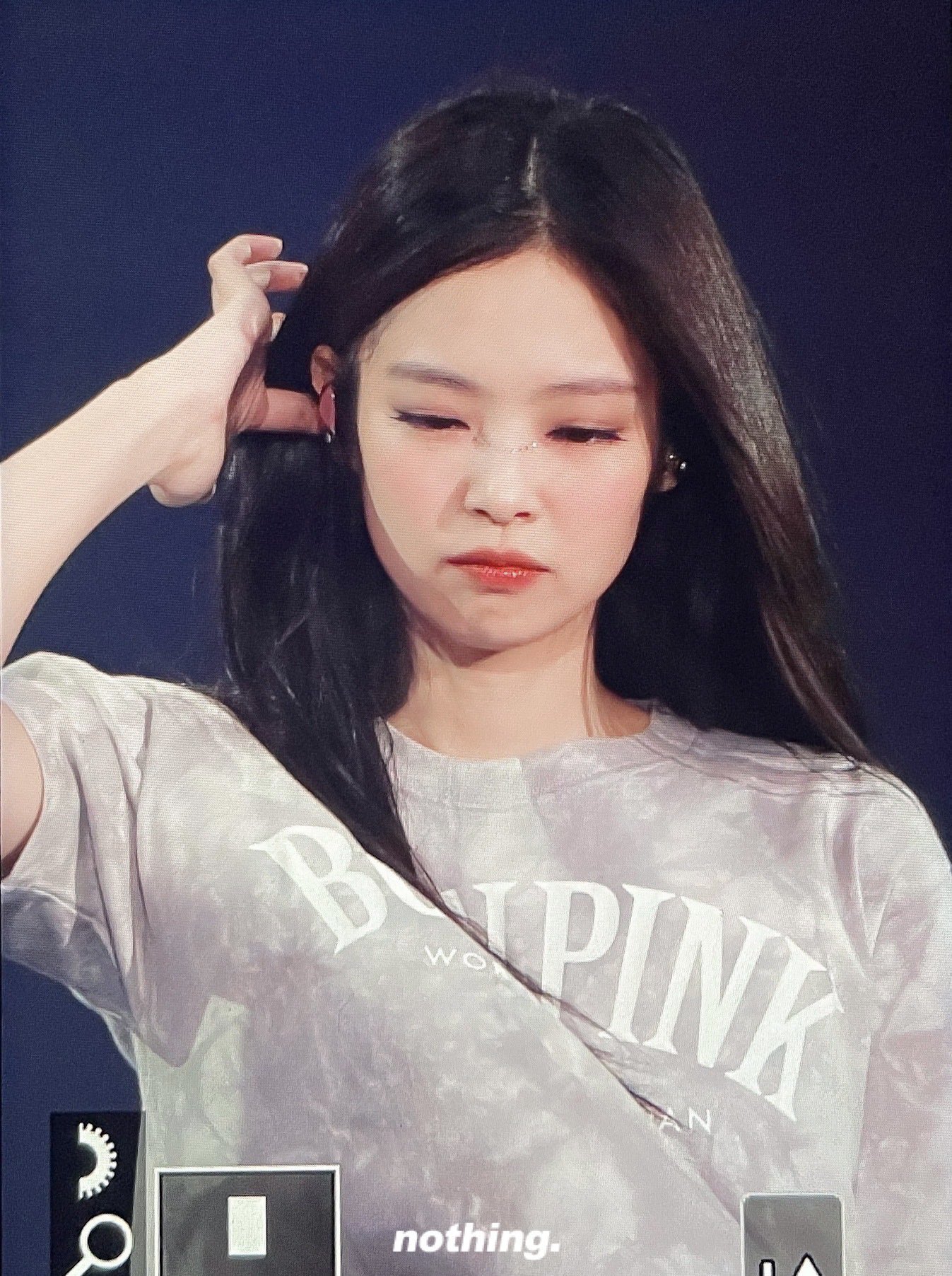 on-twitter-230604-jennie-at-born-pink-in-osaka-https