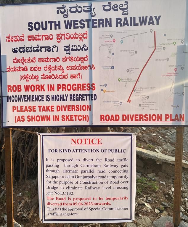 putta_vamsi's tweet photo. #carmelaram
Carmelaram Railway over bridge work started.....a big relief....highly appreciate the work !
@carmelaramunite
@MTF_Mobility @PCMohanMP @ArvindLBJP https://t.co/4pJiwSf0hP