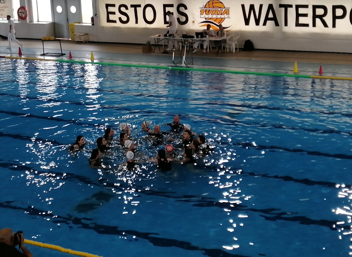 El @WTuria femenino asciende a #Primera tras imponerse al @WAskartza femenino, 12-10, en el segundo partido de la final, disputado en la piscina municipal de Nazaret - @FDMValencia. En la ida, 
6-10 a favor de las valencianas. Enhorabuena! @Levante_TV @comunitatesport @javimateog