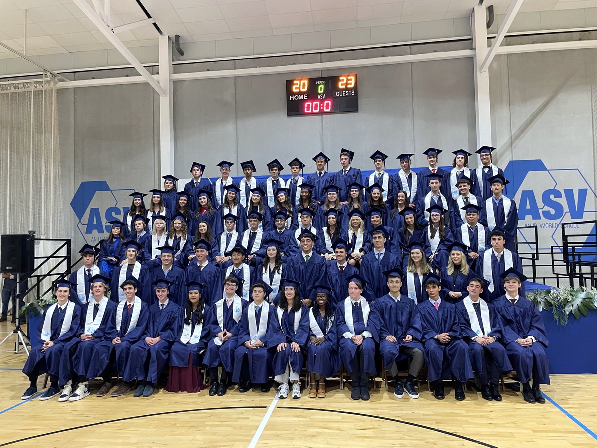 asvtweets's tweet photo. ¡Felicidades a estos nuevos graduados del ASV! Lea cómo fue la ceremonia de graduación y conozca a los ganadores de los premios 2023.
#Classof2023 #ASVCommunity
https://t.co/XAWe51FhKl https://t.co/wfhcN6F2ok