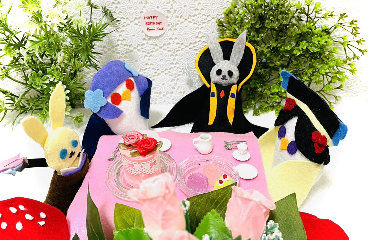 marume09615894's tweet photo. #サンファン #ThunderboltFantasy #東離劍遊紀 #サンファンアート #DanFei #LieMei
#東離劍遊紀 #丹翡 #獵魅 @epilinet
丹翡ちゃん
獵魅ちゃん
お誕生日おめでとうございます🎂 https://t.co/sgoEj8xbua