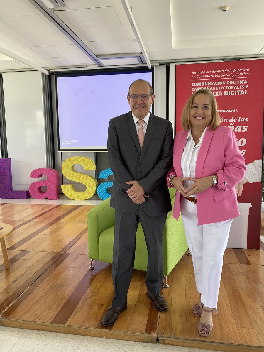 BlancaIslasM's tweet photo. ¡Felices! Iniciamos una gran experiencia  Campañas electorales con @leyvaguilar #LaSale https://t.co/PYvmRU8uWF