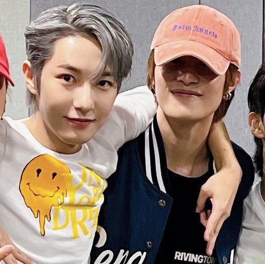 fentyyangx2's tweet photo. and it did happened again my bffs https://t.co/OUWUhktBlu