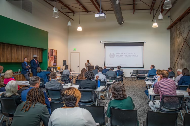 SustainingWay's tweet photo. Last week, we partnered with Upstate Forever, the Shi Institute for Sustainable Communities, and others to hold a first-of-its-kind EV Equity Roundtable. It brought together leaders in the EV space to explore how we can more equitably distribute benefits of EVs in our community! https://t.co/j08LlWQMK3