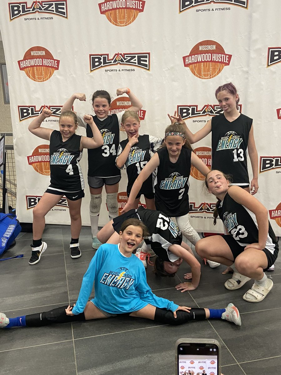 WisEnergyAAU's tweet photo. Final tourney of the year for the 10u Wisconsin Energy on Friday night. We played up in the 11u age group and went  1-2. Great season Girls!! https://t.co/zpp1yAQ3FK