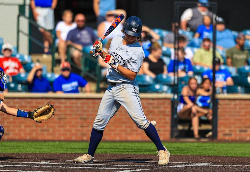 The Rockets blast into Friday's semifinals with a 9-2 win over Eastern. 📸 <a href="/BGSportsNation/">Bluegrass Sports Nation</a> #khsba <a href="/KHSAA/">KHSAA Main</a>