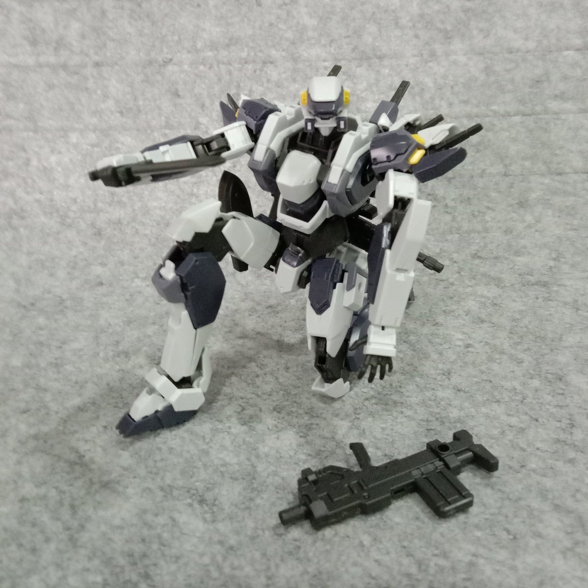 Yui53591329's tweet photo. Recent ARX - 7 Arbalest from Full Metal Panic build~ super fun build with 2 forms
Design sort of reminded me of Zowort from Witch from Mercury~
It's totally giving me more reasons to rewatch some of the FMP series again ✨🌻

#arx7 #arbalest #fullmetalpanic https://t.co/B3fud97cas