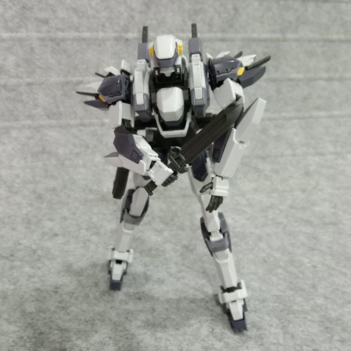 Yui53591329's tweet photo. Recent ARX - 7 Arbalest from Full Metal Panic build~ super fun build with 2 forms
Design sort of reminded me of Zowort from Witch from Mercury~
It's totally giving me more reasons to rewatch some of the FMP series again ✨🌻

#arx7 #arbalest #fullmetalpanic https://t.co/B3fud97cas