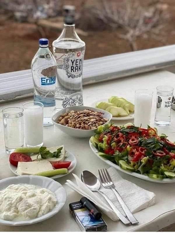 dr_pars2's tweet photo. kutsalı kutsayalımmı hanımlar DM açık #fethiye #göcek #ölüdeniz #kalkan #eğlence #kaçamak #sır https://t.co/cLEbFFMWzD