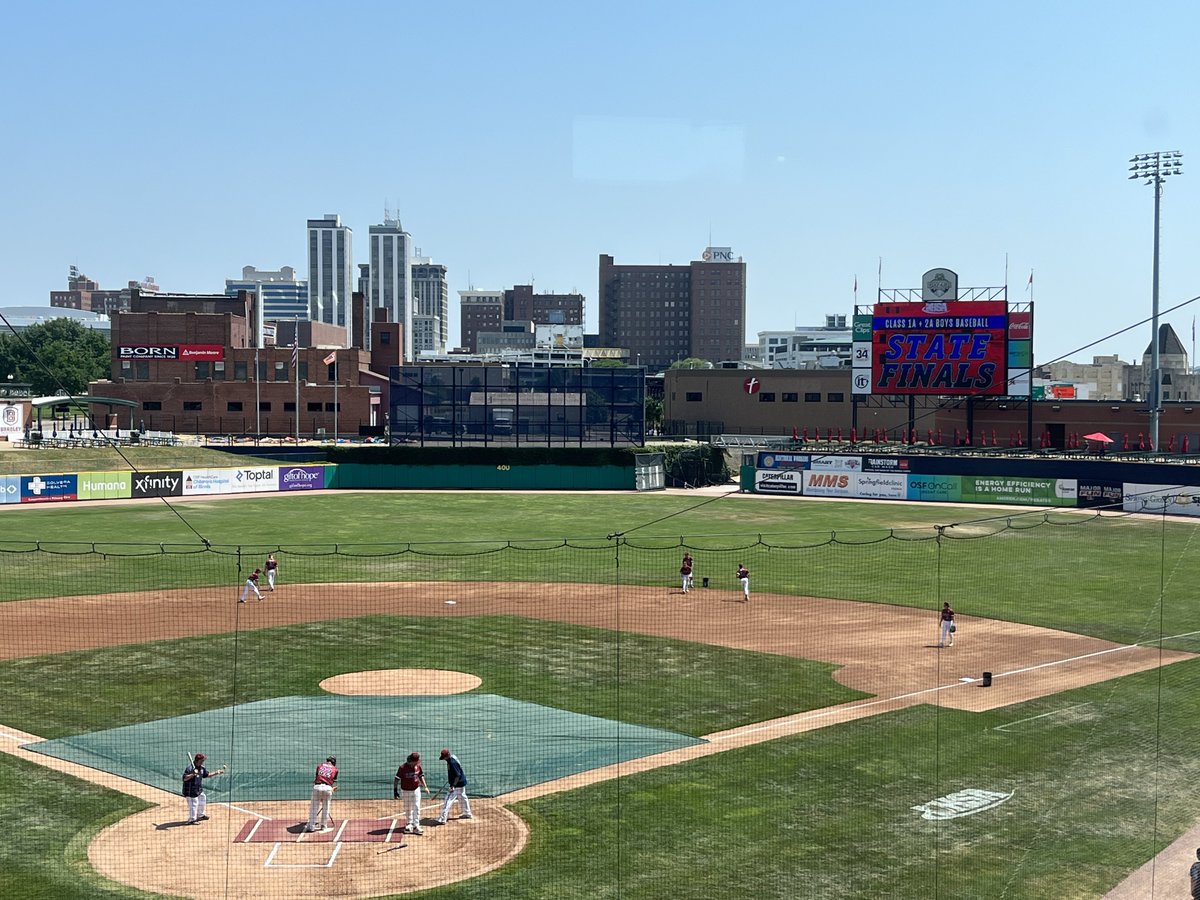 We’re at Dozer Park in Peoria for the 2023 1A IHSA State Championship game between Henry-Senachwine and Gibault Catholic. 

First pitch is roughly 30 minutes away, and we’ll have updates throughout the day.