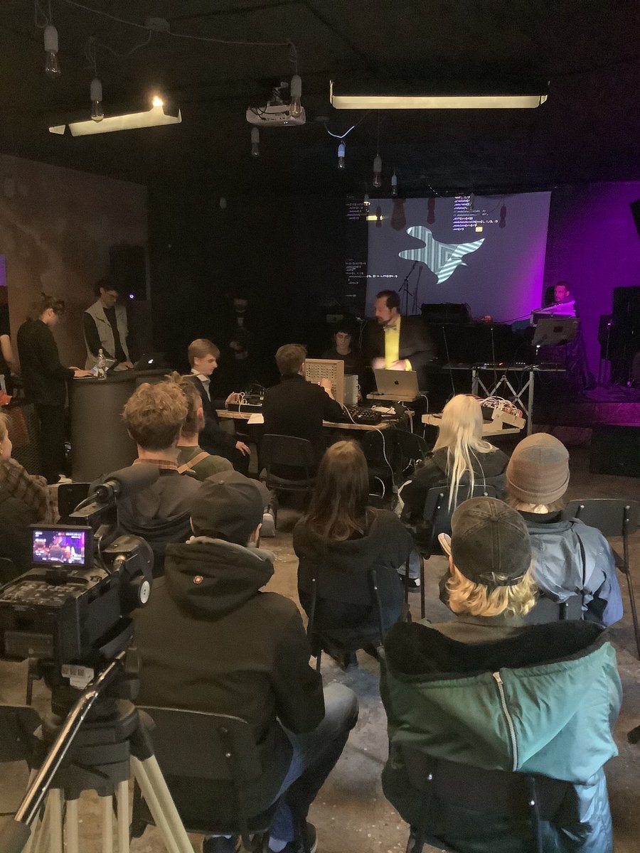 poemproducer's tweet photo. awesome hydra workshop presentation and live show w @ojack &amp; students #sounddays Liepaja #Latvia https://t.co/KyohZAI0ys