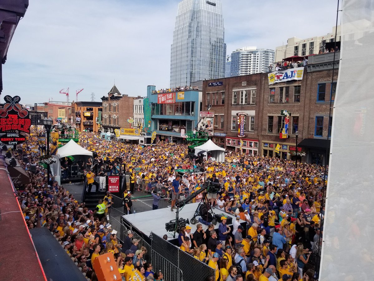 SteveLayman's tweet photo. Six years ago today. First ever Stanley Cup Final game in Nashville. #Preds won. Smashville was unbelievable. And the scene outside was unlike anything hockey had seen. https://t.co/VXr9n1Kd9M