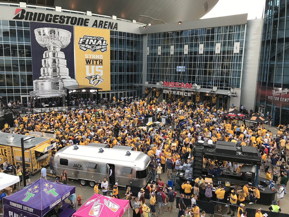SteveLayman's tweet photo. Six years ago today. First ever Stanley Cup Final game in Nashville. #Preds won. Smashville was unbelievable. And the scene outside was unlike anything hockey had seen. https://t.co/VXr9n1Kd9M