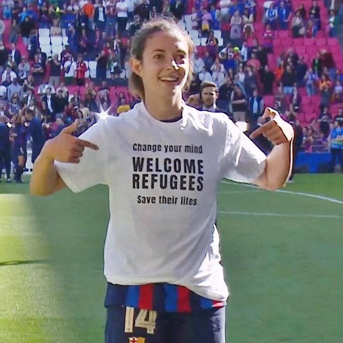 Campiones compromeses com @AitanaBonmati 👏👏👏👏👏
🔵🔴🔵🔴🔵🔴🔵
#Welcomerefugees #UWCLfinal